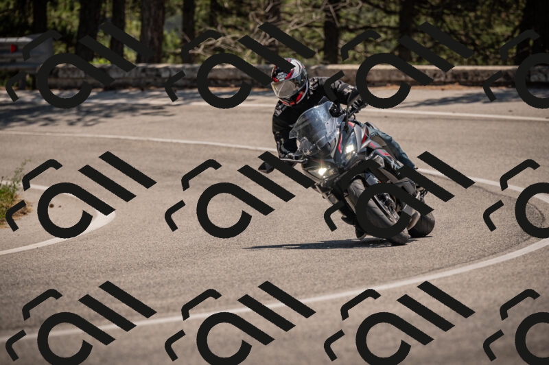 20250614121918-_Z621228_am_