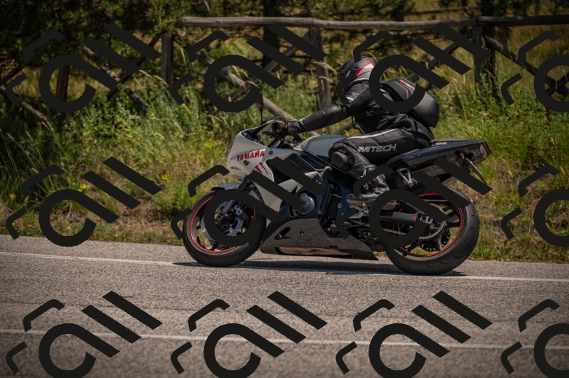 20250614122402-_Z621288_am_