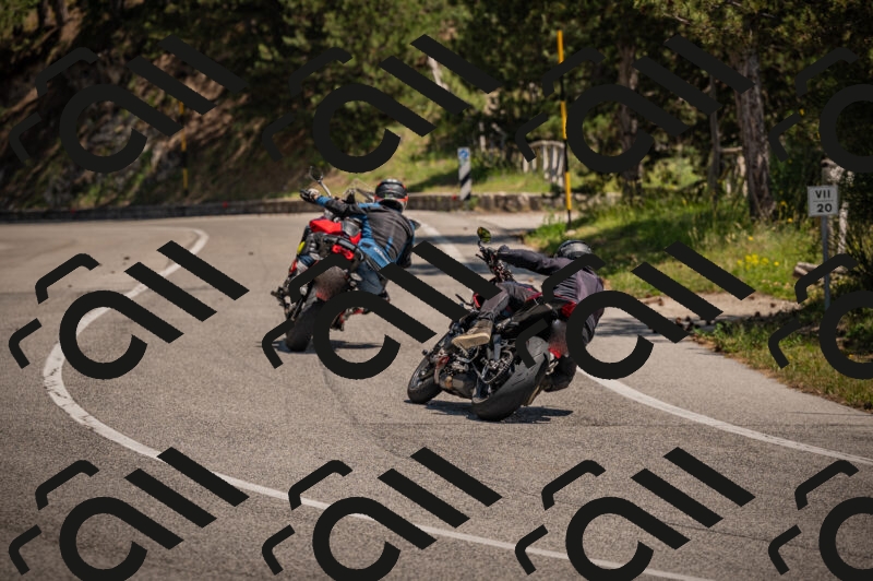 20250614122720-_Z621306_am_