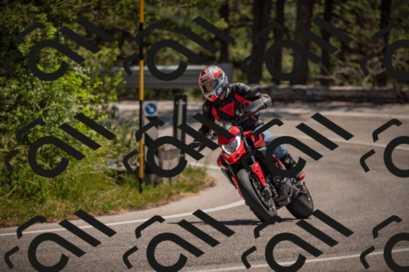 20250614122807-_Z621316_am_