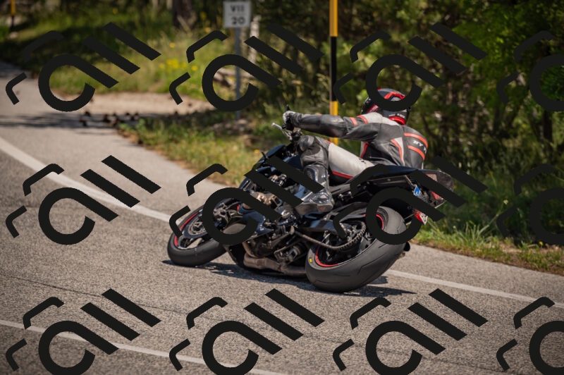 20250614122902-_Z621327_am_