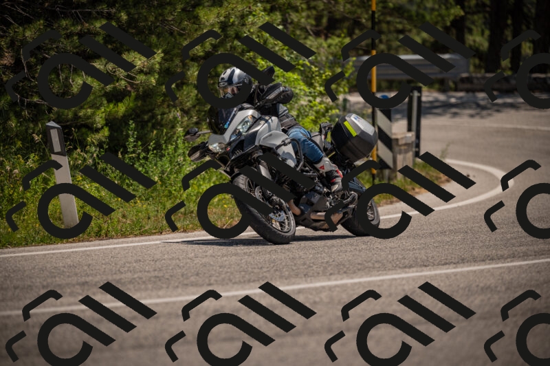 20250614122938-_Z621341_am_