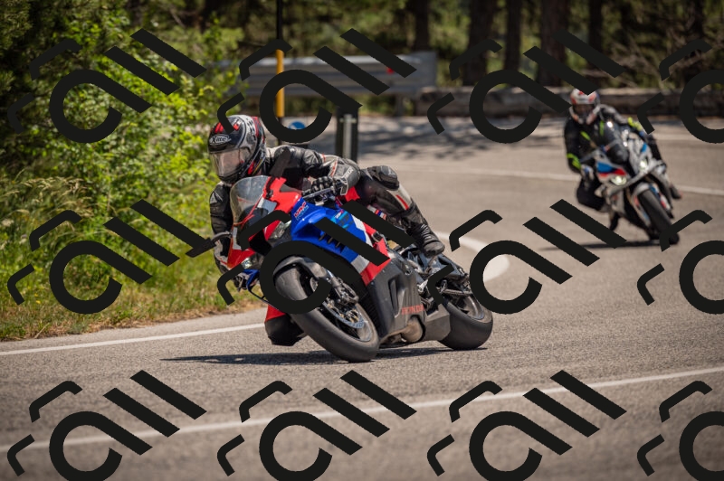 20250614123011-_Z621354_am_