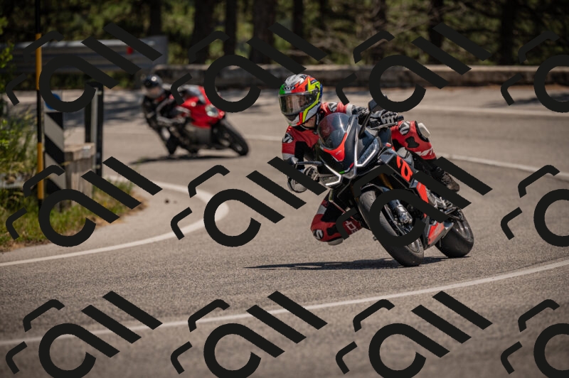 20250614123116-_Z621367_am_