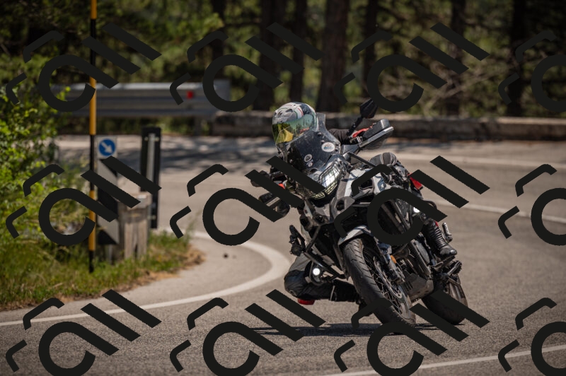 20250614123134-_Z621374_am_