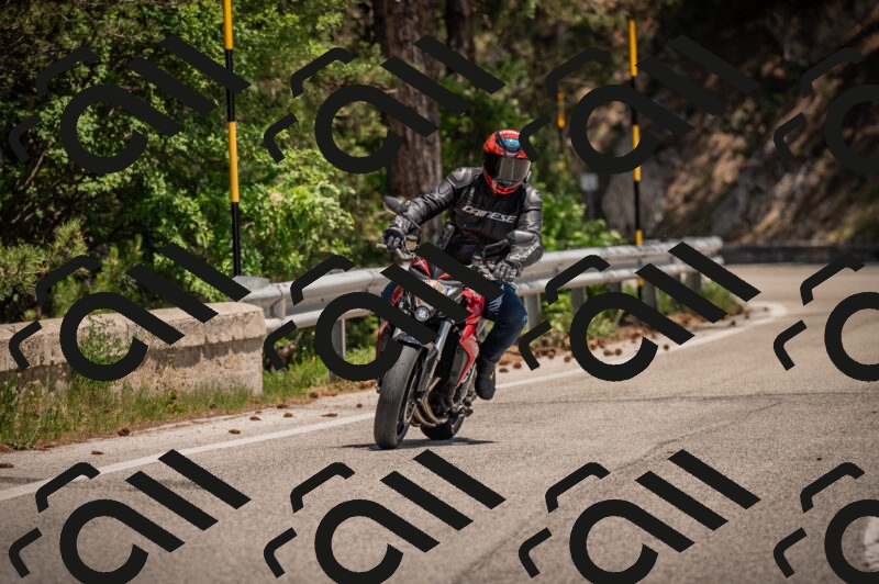 20250614124649-_Z621455_am_