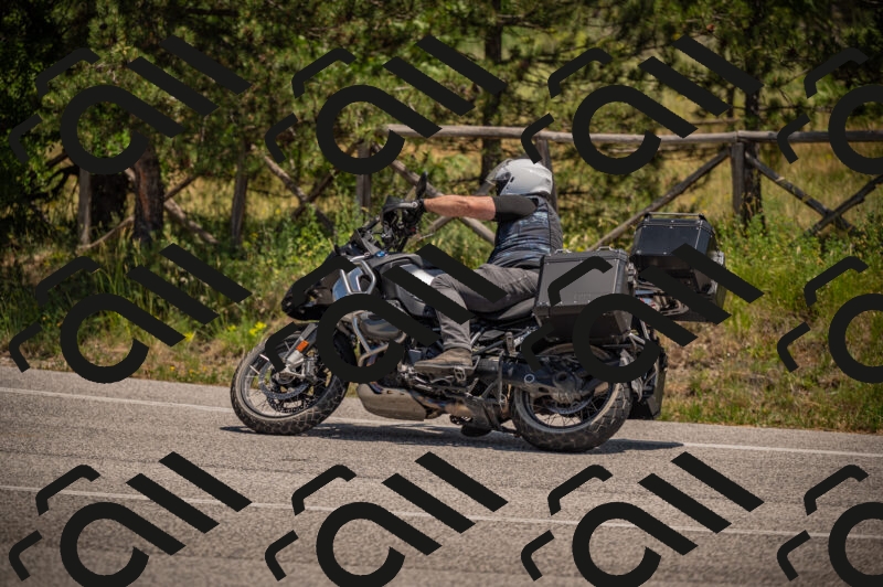 20250614125048-_Z621498_am_