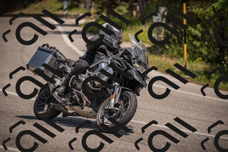 20250614125547-_Z621510_am_