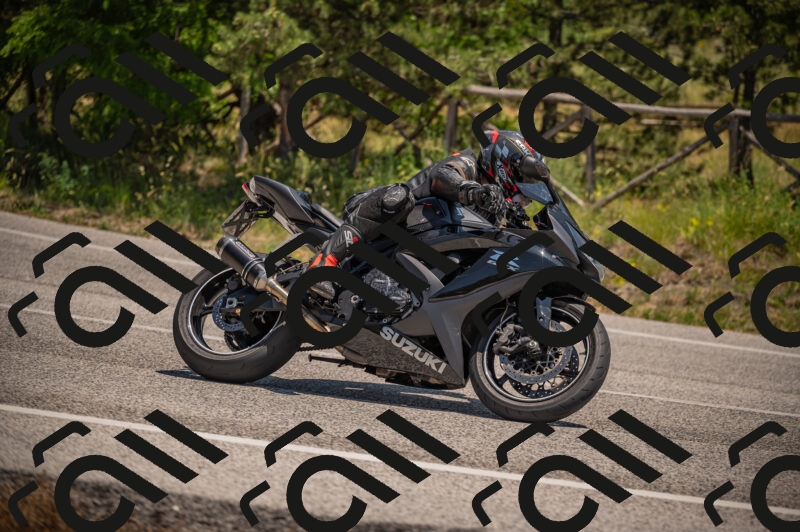 20250614125640-_Z621515_am_