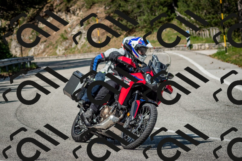 202506141600-DSC_9166_c2