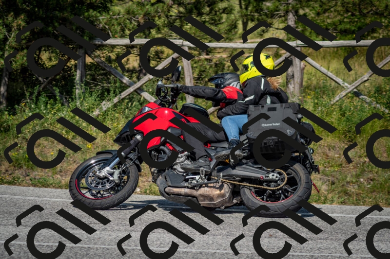 202506141611-DSC_9227_c2