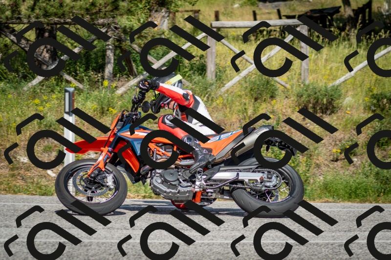 202506141628-DSC_9368_c2