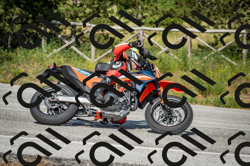 202506141634-DSC_9411_c2