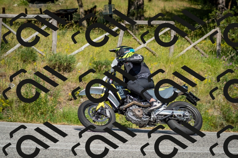 202506141641-DSC_9458_c2