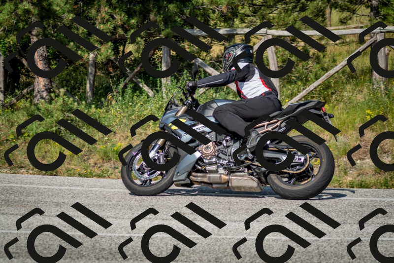 202506141646-DSC_9468_c2