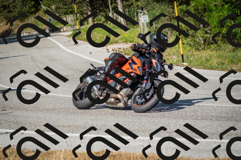 202506141647-DSC_9470_c2