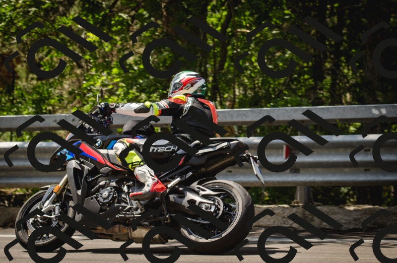 20250614144759_0AP6218_c5_