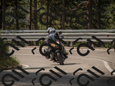 20250615102625-_Z621620_am_