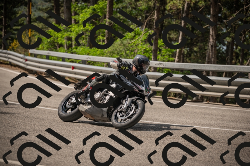 20250615102917-_Z621664_am_