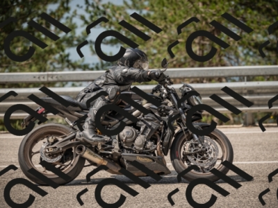 20250615104051-_Z621740_am_