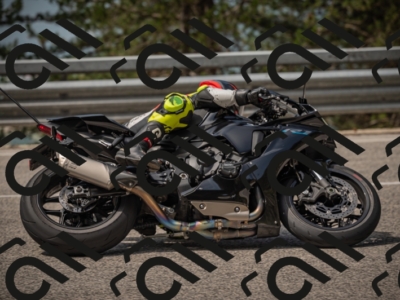 20250615105221-_Z621821_am_