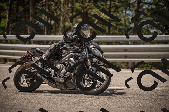 20250615110313-_Z621940_am_