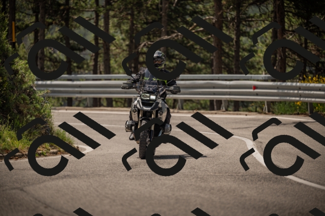 20250615111108-_Z622000_am_