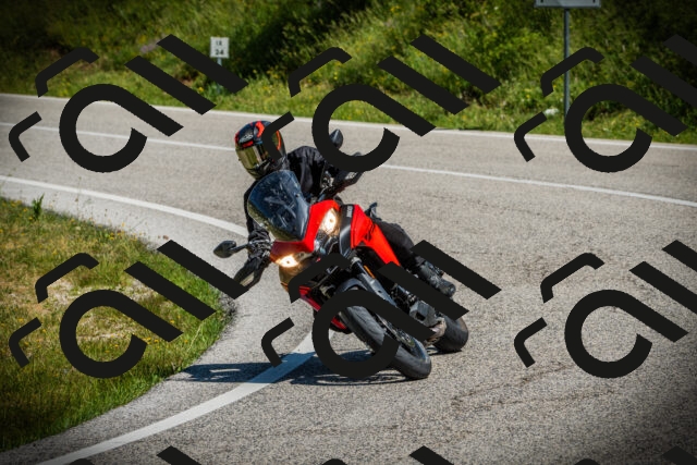 202506141118-DSC06811_c1_