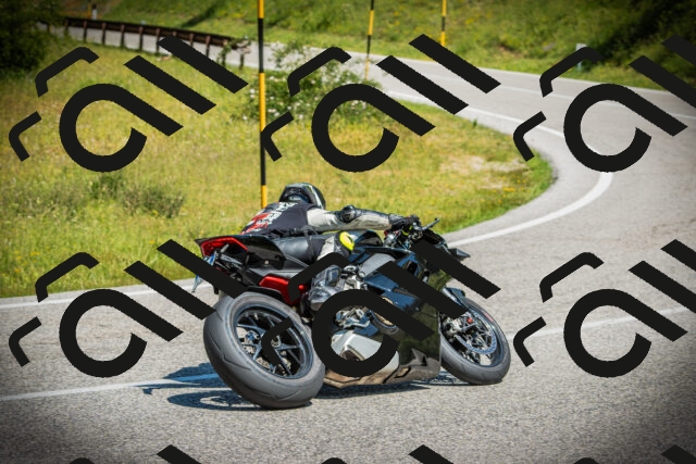 202506141125-DSC06857_c1_