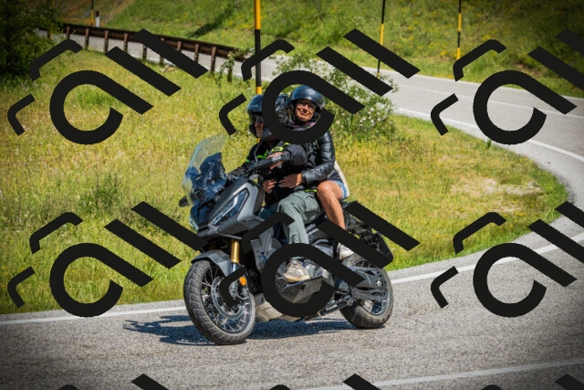 202506141140-DSC07000_c1_