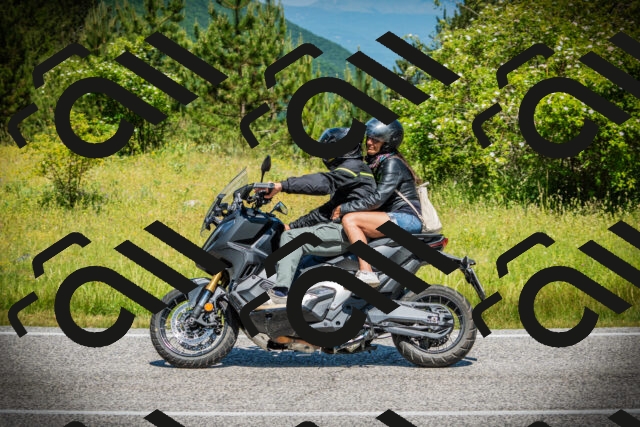 202506141140-DSC07001_c1_