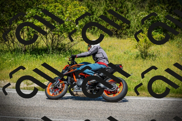 202506141149-DSC07116_c1_