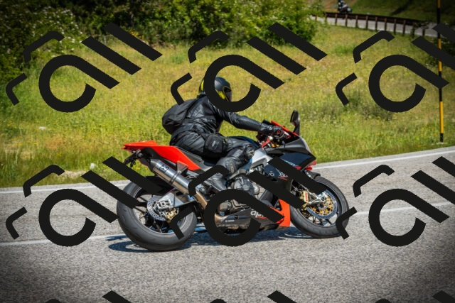 202506141152-DSC07159_c1_