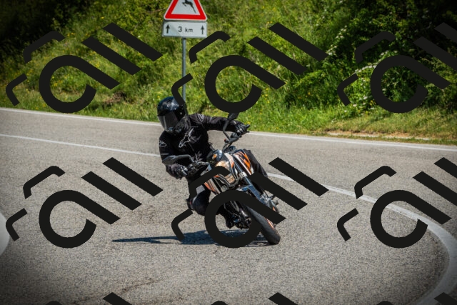 202506141157-DSC07197_c1_