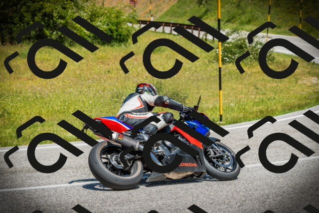 202506141204-DSC07244_c1_