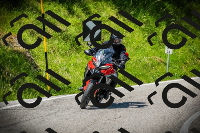 202506141208-DSC07361_c1_