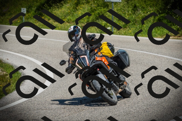 202506141216-DSC07474_c1_