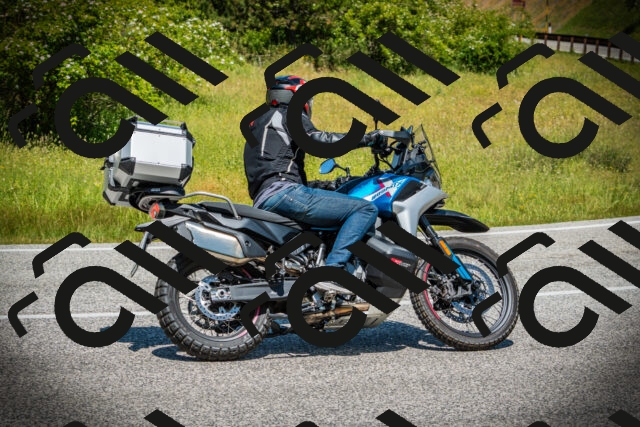 202506141222-DSC07559_c1_