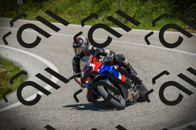 202506141232-DSC07713_c1_