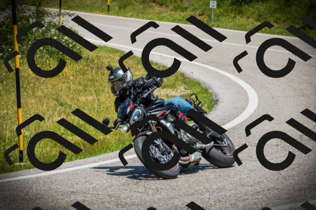 202506141232-DSC07721_c1_