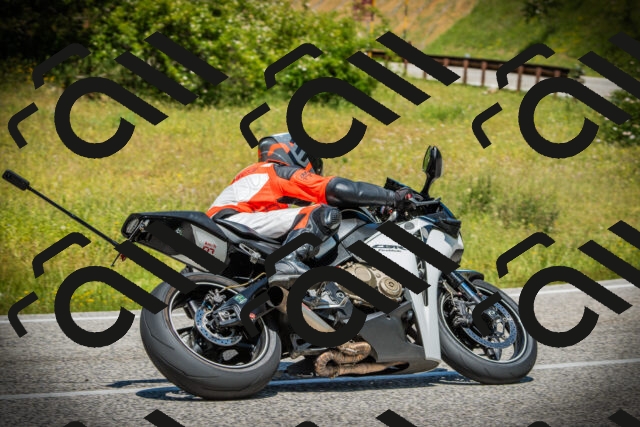 202506141236-DSC07801_c1_