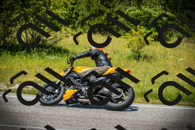 202506141251-DSC07960_c1_