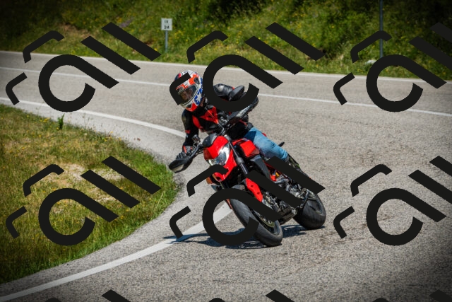 202506141251-DSC07963_c1_