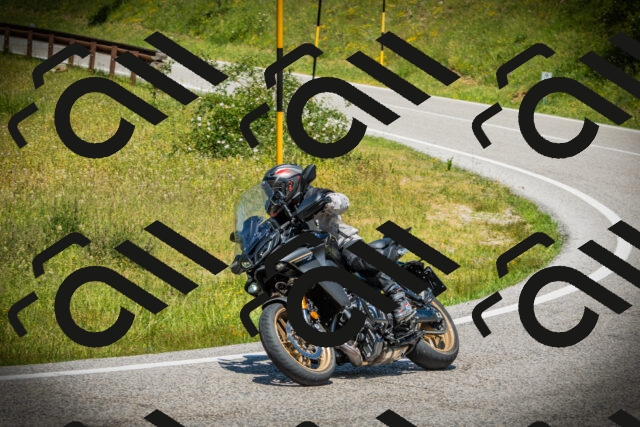 202506141254-DSC07989_c1_