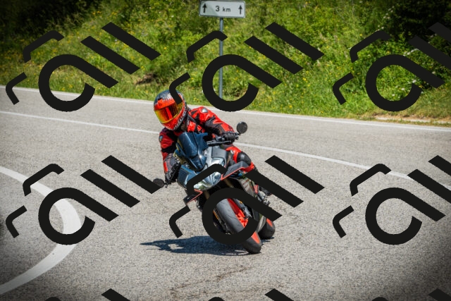 202506141255-DSC07994_c1_