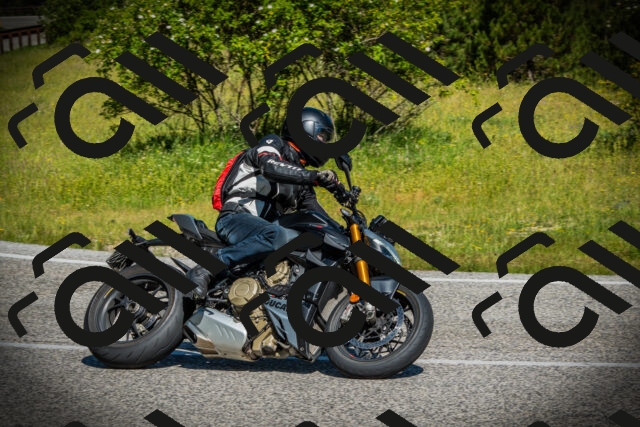 202506141032-DSC06590_c1_