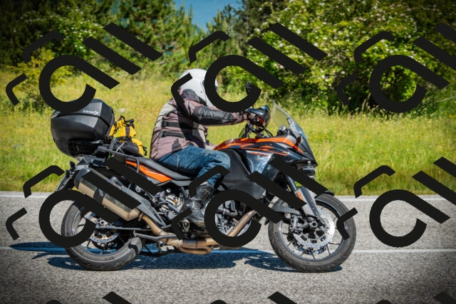 202506141038-DSC06642_c1_