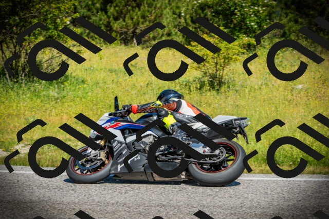 202506141042-DSC06676_c1_