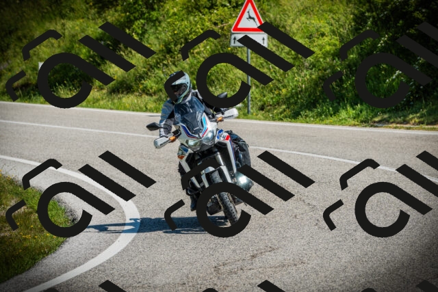 202506141048-DSC06695_c1_