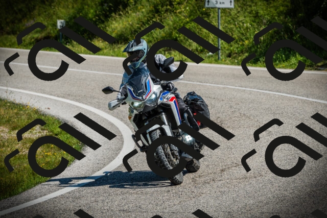 202506141048-DSC06696_c1_